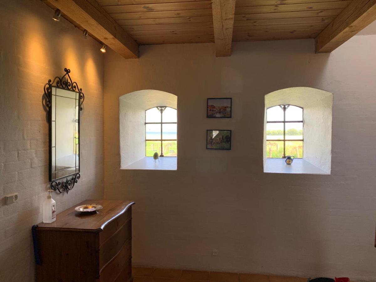 Stutteri Ahl Near Beach And Town Ebeltoft Bagian luar foto